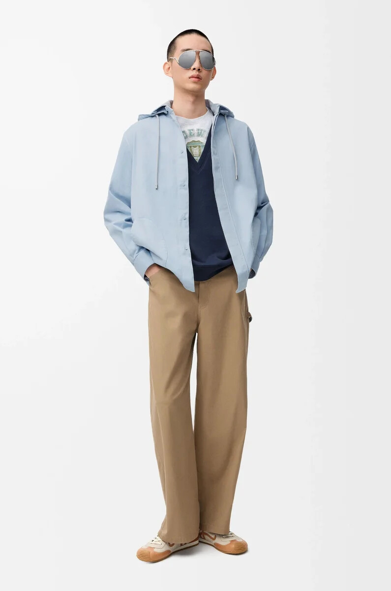 camicia con cappuccio in cotone azzurro