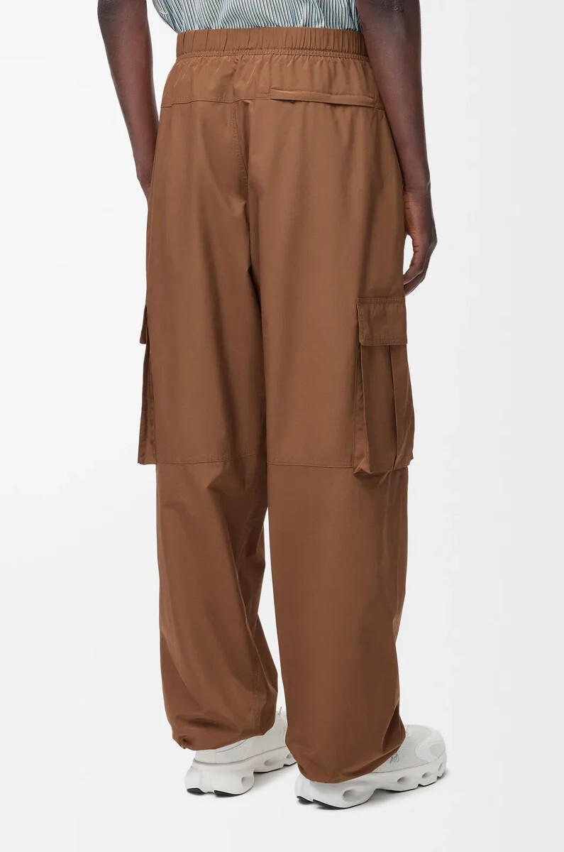 pantaloni cargo in guscio tecnico toffee