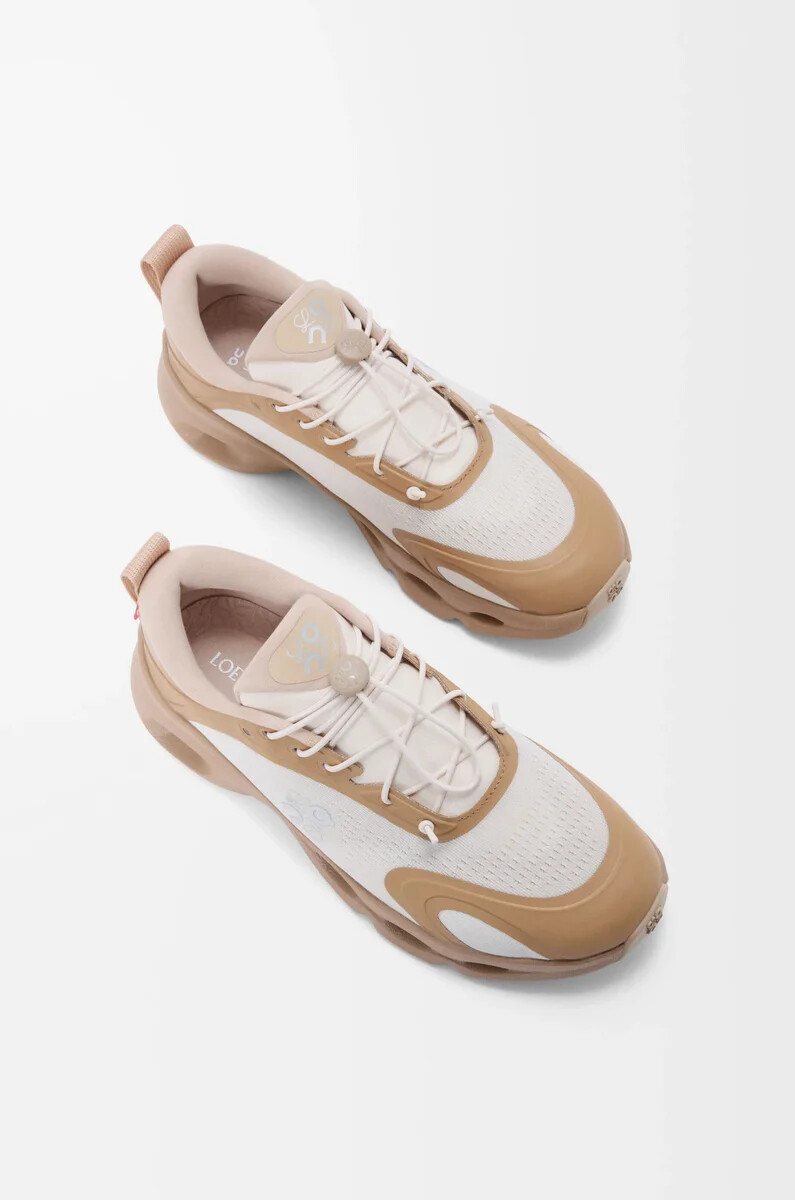sneaker cloudsolo dark sandcrema