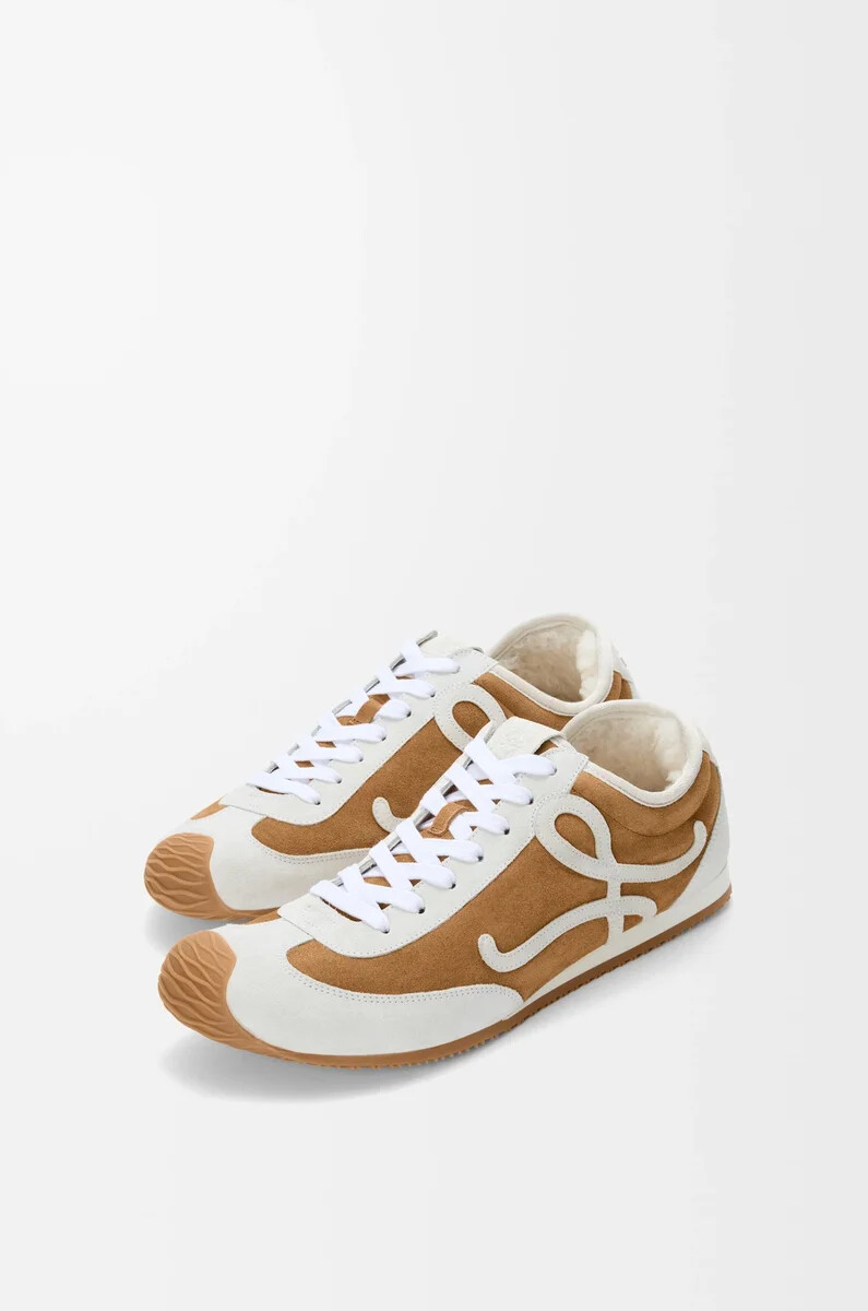 ballet runner 2.0 in pelle scamosciata e shearling tanwhite