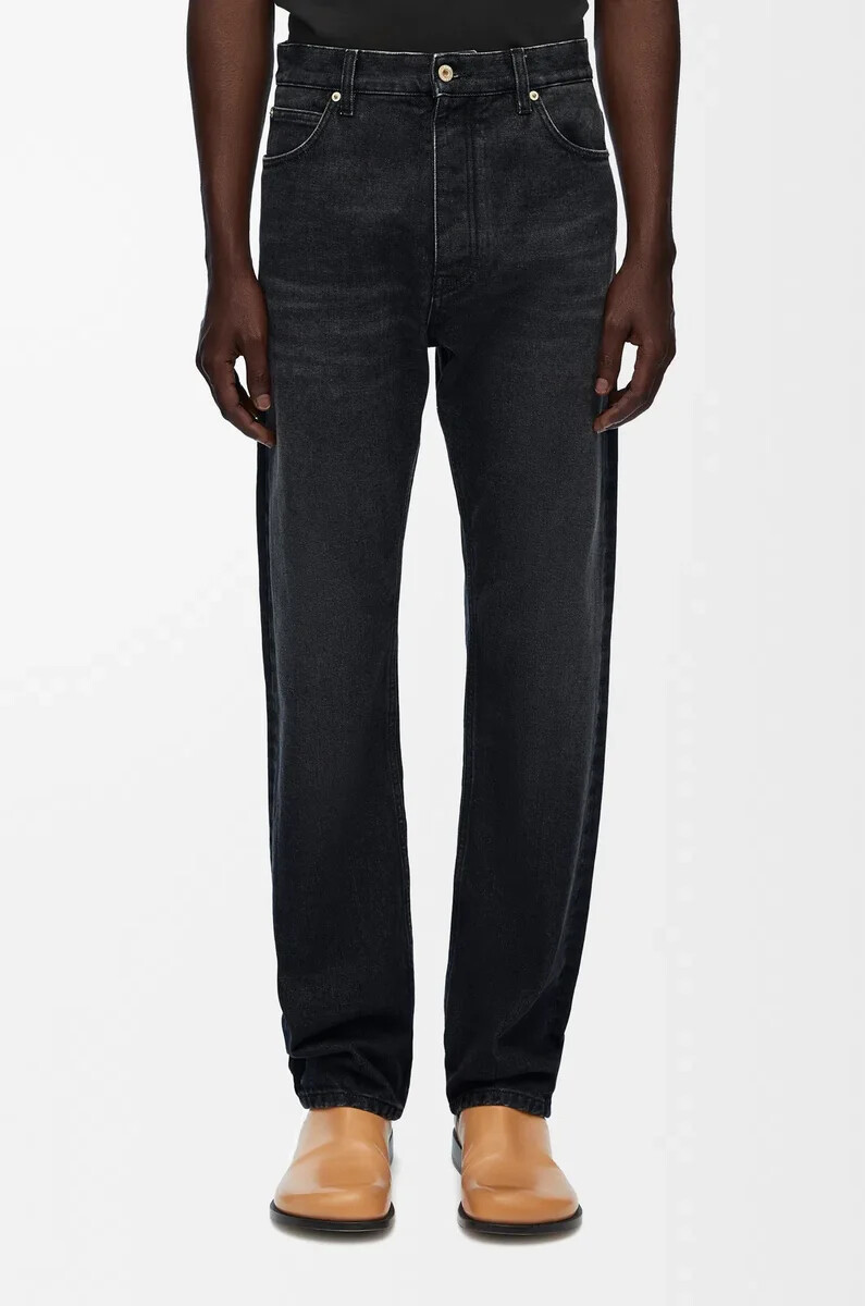 jeans a gamba dritta in denim nero lavato