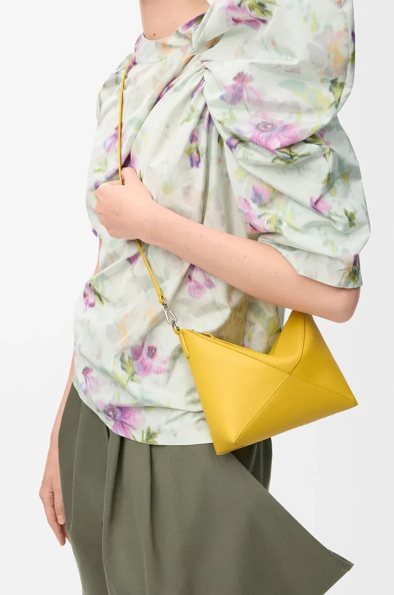 marsupio puzzle fold in vitello nappa lucido dandelion