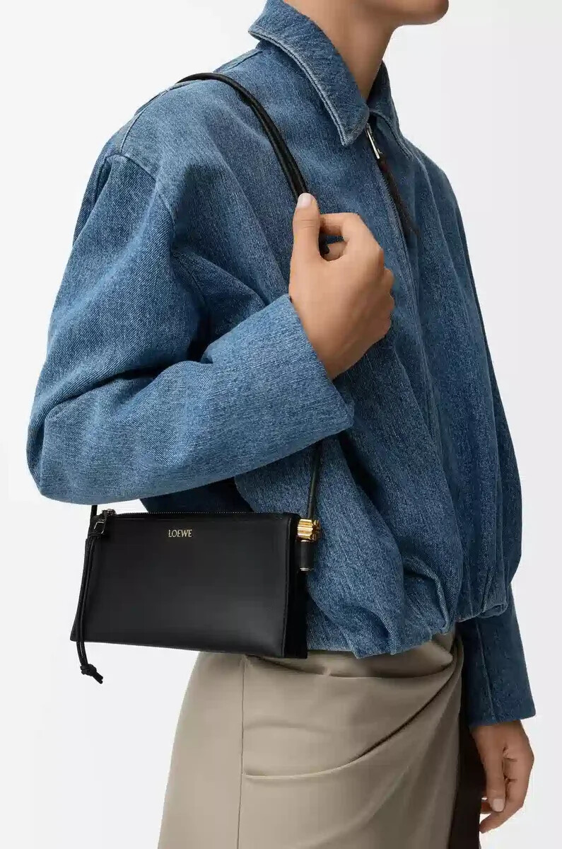 marsupio joya in vitello nappa nero