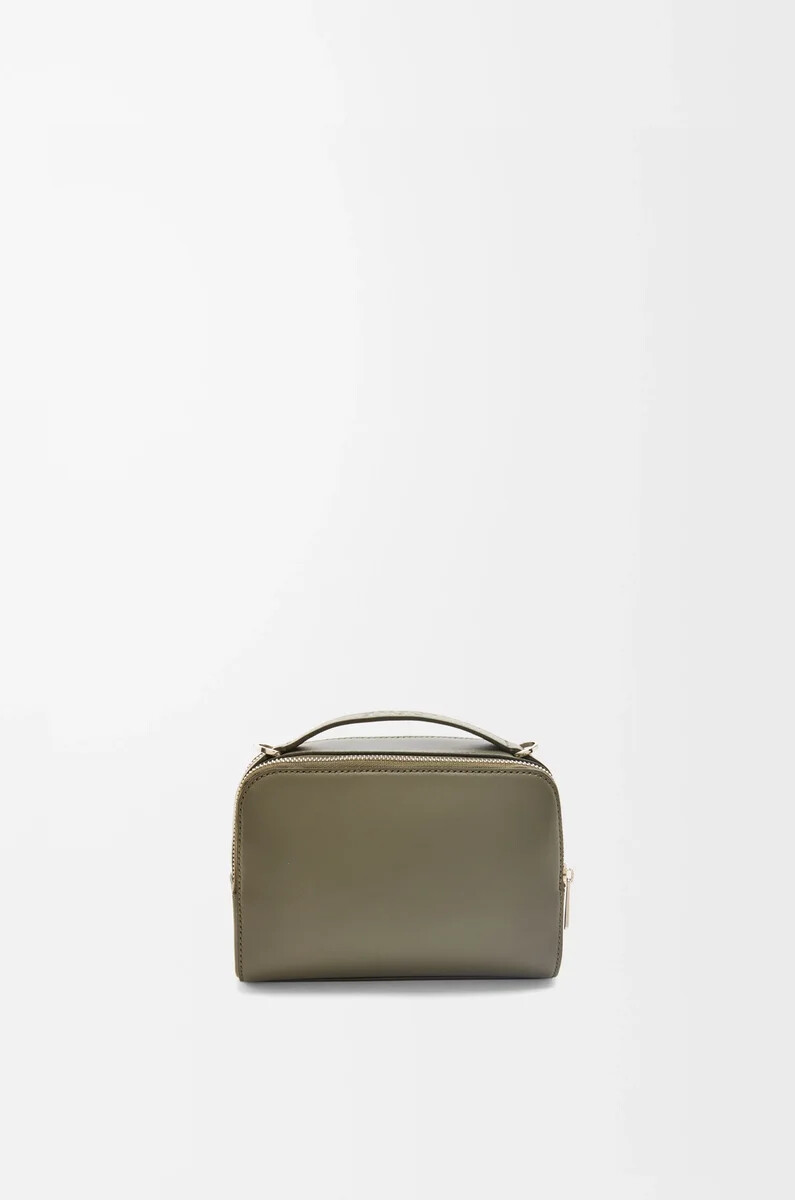 mini borsa a tracolla per fotocamera in pelle di vitello satinata verde kaki