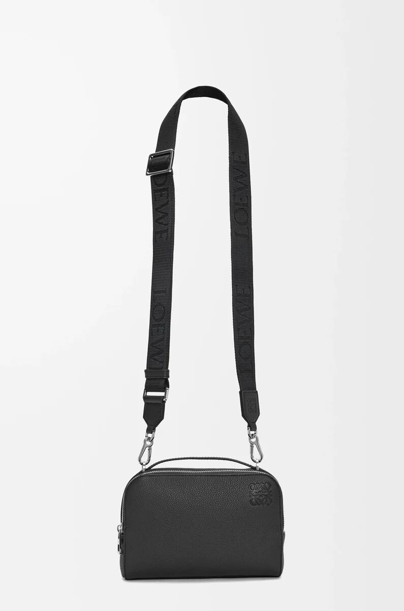 mini borsa a tracolla per fotocamera in morbida pelle di vitello granata nero