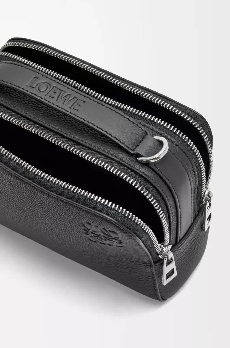 mini borsa a tracolla per fotocamera in morbida pelle di vitello granata nero