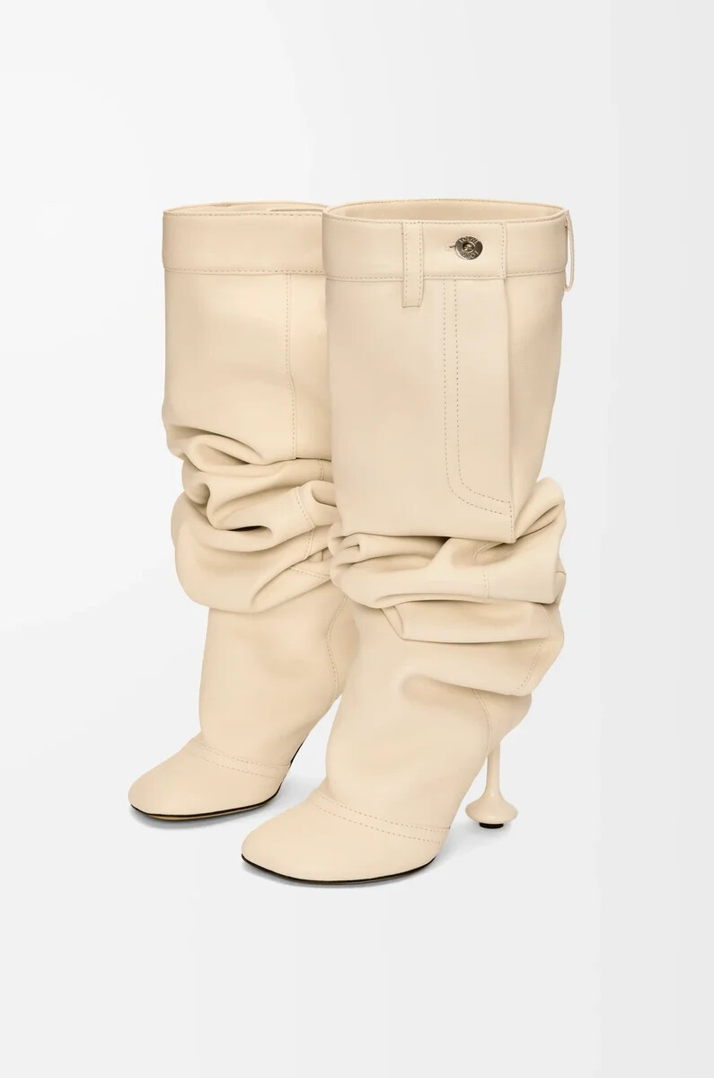 stivale toy sopra il ginocchio in nappa di agnello oat milk