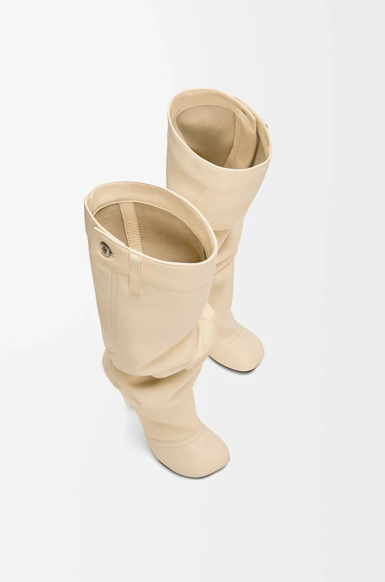 stivale toy sopra il ginocchio in nappa di agnello oat milk